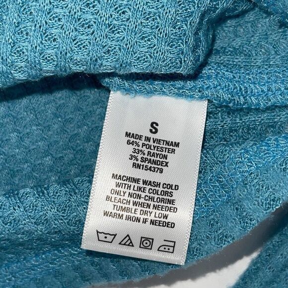 Aeropostale Womens Stretch Long Sleeve Tie-Front Cropped Top Blue Small NWT‎ - Picture 3 of 5